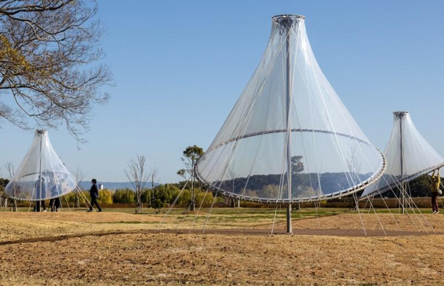 ETFE膜結(jié)構(gòu)傘亭，輕盈透明